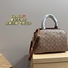 【皮皮購】BU*2024新款春夏胸前刺繡連帽開衫外套 時尚百搭款 歷史價格詳細信息