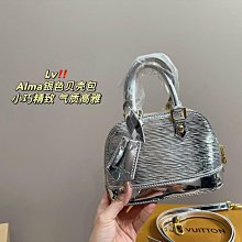 四季西雅圖：20種在地玩法[二手書_良好]9096 TAAZE讀冊生活 歷史價格詳細信息