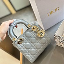 【一品香包】純皮 新款羅意威 Flamencopurse福袋 手提包單肩包斜挎包 折疊盒 歷史價格詳細信息