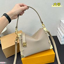 【一品香包】*新款Celin*雙肩包 凱旋門老花雙肩包後背包單肩包 煥發出全新的動人魅力 歷史價格詳細信息