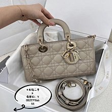 「 二手包 」 JOY MAKER 真皮斜背包（深藍駝色）275 歷史價格詳細信息