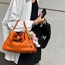 一只小馬，和闐玉碧玉烏蘭海碧玉帶糖雙色小馬擺件茶寵，辦公桌擺35466 歷史價格詳細信息