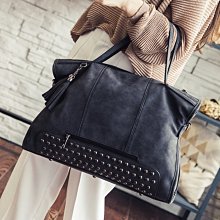 復古質感鉚釘機車包 女新款潮流小眾設計大容量腋下單肩包託特包 歷史價格詳細信息