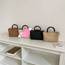 現+追 韓國精緻吊飾 超級可愛漂亮的貓熊毛球吊飾 太妃心事 219 歷史價格詳細信息