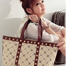 ✪ RingHouseShop ✪ 時尚個性女孩流行包系列　明星款　奢華　鍊條造型　手提包 2 色 歷史價格詳細信息