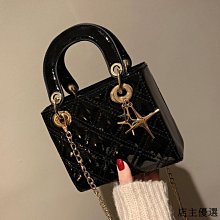 【熱賣精選】洋氣小包包女新款潮韓版百搭斜挎包寬肩帶單肩菱格時尚小方包 歷史價格詳細信息