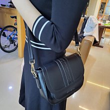 Rebecca Bonbon 巴黎時光橘色愛心小零錢包RB日本狗頭包《限時特價》 歷史價格詳細信息