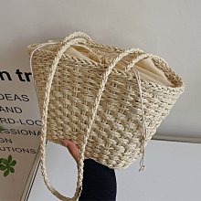 《》小眾設計包包女2022新款潮時尚手提水桶包百搭ins爆款單肩斜挎包 流行 精品 歷史價格詳細信息