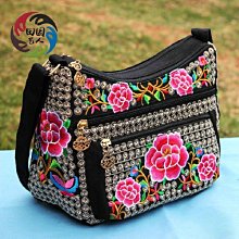 2022新款多層多口袋休閒女包大容量尼龍牛津布單肩斜挎包女手提包 歷史價格詳細信息