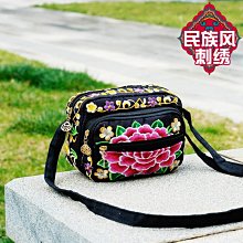 民族風包包2022新款刺繡花斜挎包夏百搭單肩包小包時尚小圓包女包~特價 歷史價格詳細信息