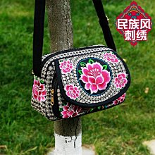民族風包包2022新款刺繡花斜挎包夏百搭單肩包小包時尚小圓包女包~特價 歷史價格詳細信息