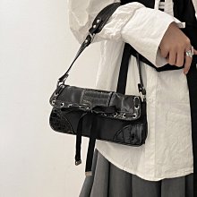 【熱賣精選】辣妹牛仔短裙S-4XL不規則設計感彈力開叉大尺碼胖妹妹高腰遮胯顯瘦包臀a字裙 歷史價格詳細信息