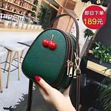 斜背包 真皮女包2020新款歐美復古鱷魚紋鎖扣郵差包手提包时尚單肩斜背包 歷史價格詳細信息