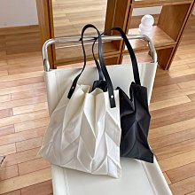 【熱賣精選】2021日常通勤大容量菱格帆布包單肩包 購物袋托特包手提帆布大包女19891 價格比較,價格查詢,歷史價格詳細信息