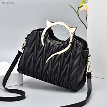 新款時尚PU皮媽咪小背包多功能雙肩母嬰包輕便奶瓶包可攜式尿布包 歷史價格詳細信息