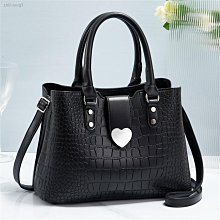 【熱賣精選】一件包郵貓眼石四葉手鏈女生2022新款招桃花轉運珠手串閨蜜小眾設計 歷史價格詳細信息