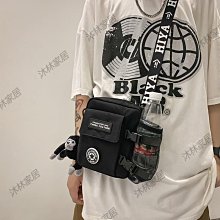 男士斜挎包機能日系風工裝郵差包休閒ins大容量男包潮牌單肩包女 歷史價格詳細信息