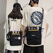 日系簡約單肩包男女ins風休閒防水小挎包時尚街頭潮流韓版斜揹包 歷史價格詳細信息