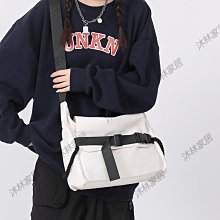 日系簡約單肩包男女ins風休閒防水小挎包時尚街頭潮流韓版斜揹包 歷史價格詳細信息