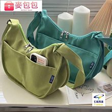 帆布斜背包 側背包 斜背包 餃子包 月牙包 百搭斜背包 帆布包女2022新款潮夏季時尚百搭斜背包洋氣斜背包森系斜挎 歷史價格詳細信息
