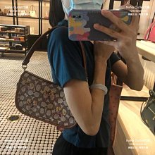 NaNa Outlets代購 Coach CF214 新款史努比印花女士手拿包 零錢包 手腕包 附購證 買即送禮 歷史價格詳細信息