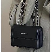 斜挎包2023夏季新款潮流行小圓包多層大容量單肩包女高級感女包 歷史價格詳細信息