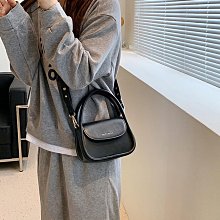 肩背包 側背包 單肩包女 側背包女 手提包 斜背包女 馬鞍包 帆布包 月牙包 半月包 韓國腋下包 包包女-予你優選 歷史價格詳細信息