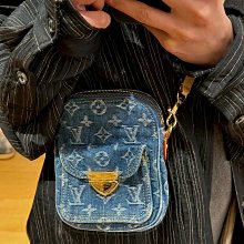 「相機包」 開年王炸款L V24丹甯牛仔強勢回歸 隨性高級感搭配耐造的款式，每壹只都好愛 價格比較,價格查詢,歷史價格詳細信息