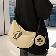 簡約休閑綢布黑色鏈條水桶包包韓版抽繩束口尼龍牛津布肩背包側背包女生大容量通勤帆布雙肩後背包--麥包包 歷史價格詳細信息