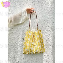 韓國MM =收納手提袋購物袋品奈網紅上班小拎包女孩= 側包/肩包/手提包/水桶包/斜背包/手機包 歷史價格詳細信息