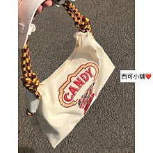 ❤️售出❤️BURBERRY英國黑標亮紅色風衣UK8 歷史價格詳細信息