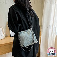 小伊閣 =高級感包包女大容量帆布包新款時尚單肩包學生上課油畫托特包 歷史價格詳細信息