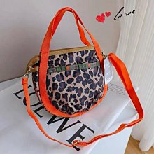 新款上線Lesportsac 力士包 斜挎包時尚印花單肩包7520 送零錢袋 刺繡貓咪 歷史價格詳細信息
