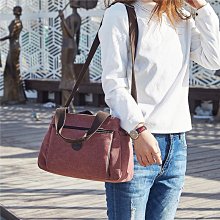 爆款多隔層大容量休閒布包簡約旅行防水女包尼龍水洗布斜挎大包包 歷史價格詳細信息