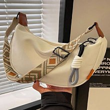 斜挎小包包女休閒百搭通勤包鏈條手拎包2023新款高級感秋冬單肩包 歷史價格詳細信息