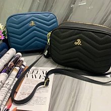 韓國真皮斜背包/質感牛皮/翻蓋小包/旅行斜背小方包（現貨+預購）免運費 歷史價格詳細信息