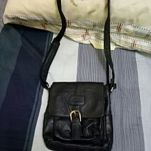 袋鼠品牌真皮後揹包女2022新款時尚中年大容量旅行媽媽揹包軟皮包 歷史價格詳細信息