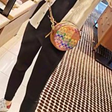 小鹿美國精品代購 COACH 708 新款女士小圓包 彩色logo印花單肩斜挎包 圓餅包 附購證 價格比較,價格查詢,歷史價格詳細信息