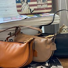 韓國真皮斜背包/旅行包/翻蓋包/牛皮（現貨+預購）免運費 歷史價格詳細信息