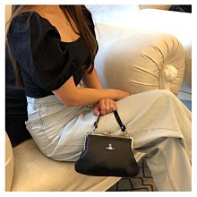 VIVIENNE WESTWOOD 西太后 土星 Logo 防刮皮革長夾 歷史價格詳細信息