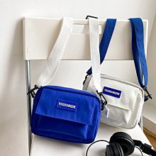 斜挎包男ins日系潮酷工裝小包包女休閒尼龍輕便單肩挎包學生揹包 歷史價格詳細信息