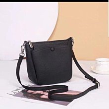 (高折扣+送包包)2023美國MERRELL最新Nova 3 Mid GORE-TEX&reg;防水登山鞋 歷史價格詳細信息