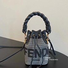 二手芬迪FENDI 駝色經典 老式滿花牛皮 內裡滿花防水布 腋下包 半月包（現貨實拍）不議價 歷史價格詳細信息