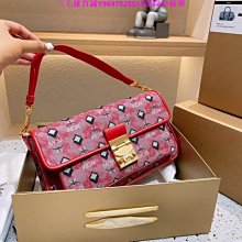 歐美 相機包 荔枝紋 斜背包 單肩包 手提包 黑色 粉色 酒紅色 灰色 卡其色 姊妹 閨蜜 名媛 時尚 明星同款 歷史價格詳細信息