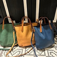 韓國真皮斜背包/胸包/寬織帶/牛皮（現貨+預購）免運費 歷史價格詳細信息