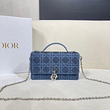 燙鑽包包女 2024新款時尚字母印花手提包 寬頻軟皮單肩斜背包潮-悅享樂購滿599免運 歷史價格詳細信息