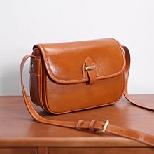 韓國牛皮流蘇可拆式金屬鍊雙色側肩包～賠錢特價出清 歷史價格詳細信息