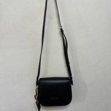 「 二手包 」 真皮斜背包（黑）193 歷史價格詳細信息