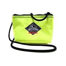 泰國潮牌Fifth聯名七龍珠正版授權『經典賽亞人悟空/達爾/納帕/拉帝茲』限量短T。 歷史價格詳細信息