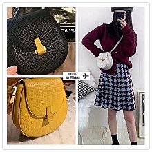 BOTTEGA VENETA 新款經典皮革大格編織男款雙折短夾 (黑色) 歷史價格詳細信息